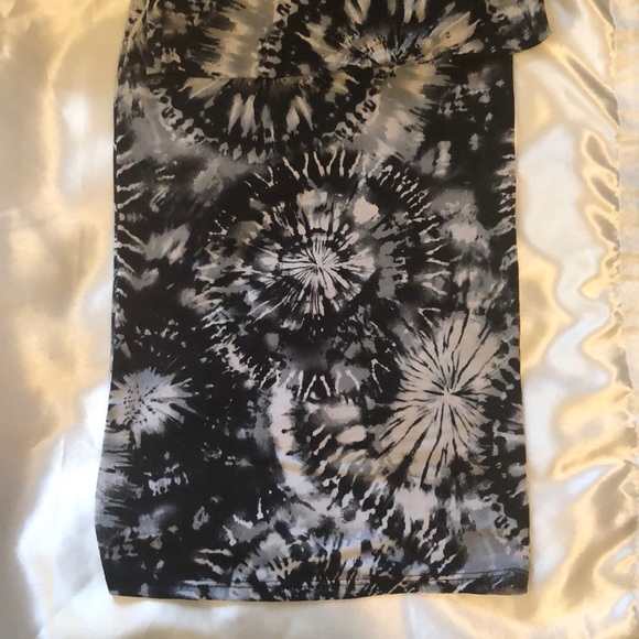 Bohemian Style Black Tie Dye Pant - Picture 2 of 2